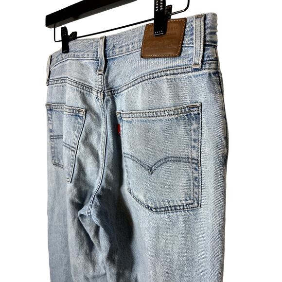 Levi's Baggy Dad Distressed Light Wash Jeans Vintage Inspired W27 L30 - Picture 5 of 12